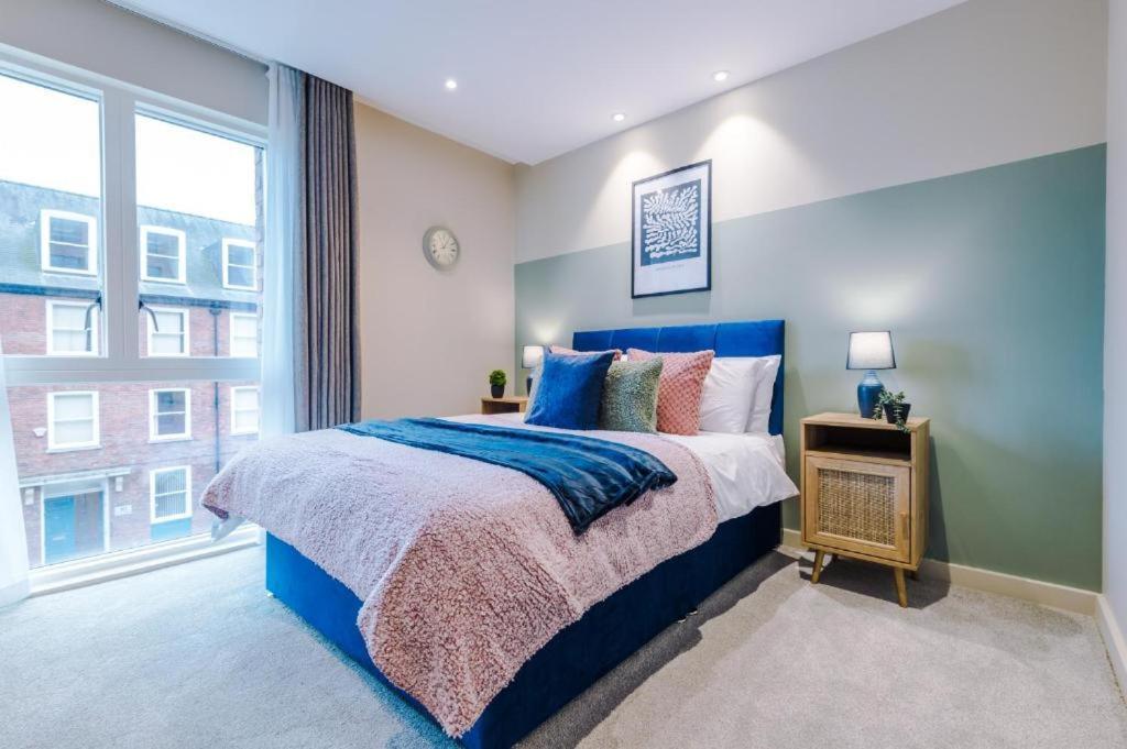 Exquisite Central York Abode Sleeps 6! エクステリア 写真