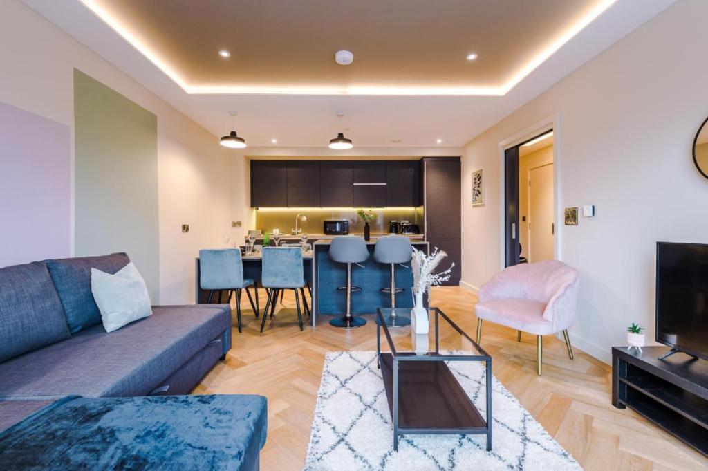 Exquisite Central York Abode Sleeps 6! エクステリア 写真