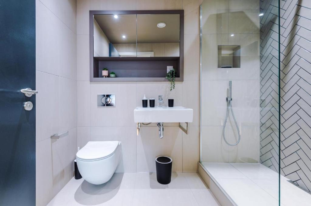 Exquisite Central York Abode Sleeps 6! エクステリア 写真
