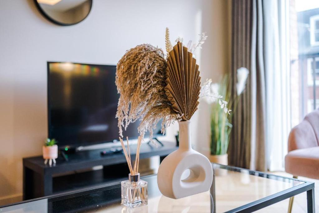 Exquisite Central York Abode Sleeps 6! エクステリア 写真