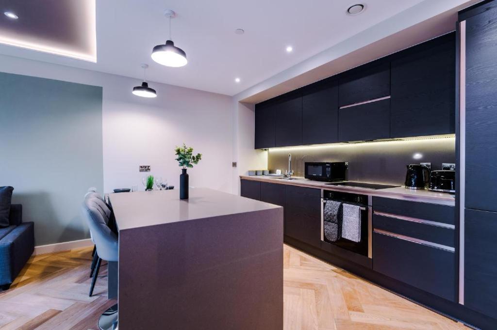 Exquisite Central York Abode Sleeps 6! エクステリア 写真
